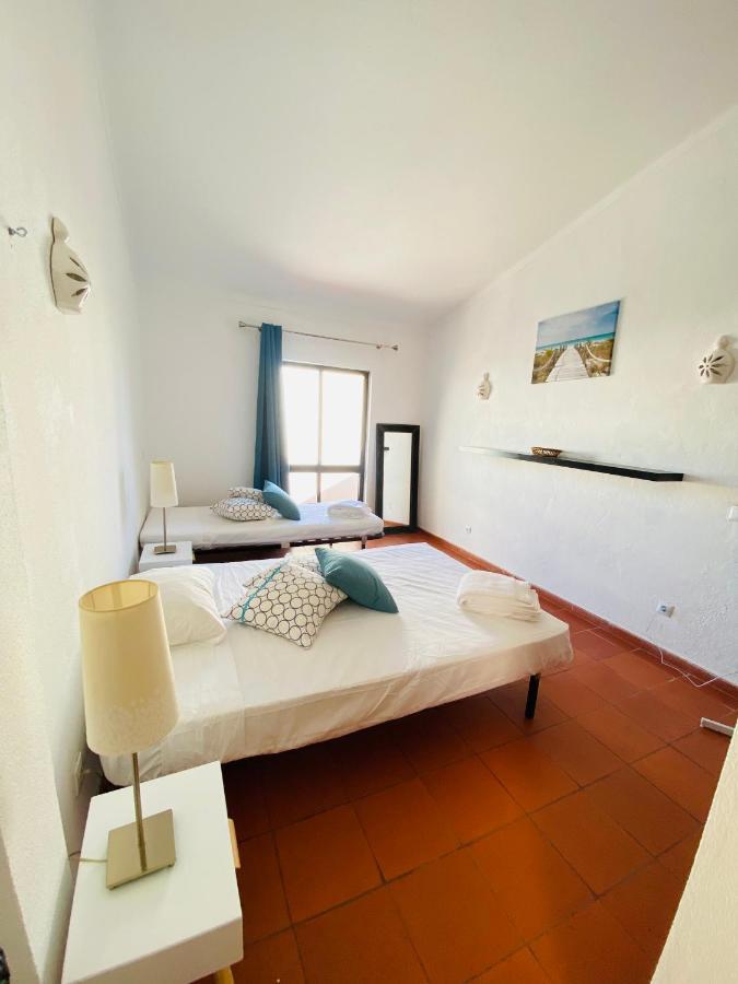 Summer House, Only 2 Minutes To The Beach In Vilamoura! Villa Exterior photo